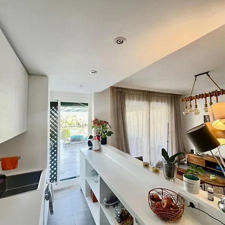 Apartamento Lorcrimar V - - Nueva Andalucia *